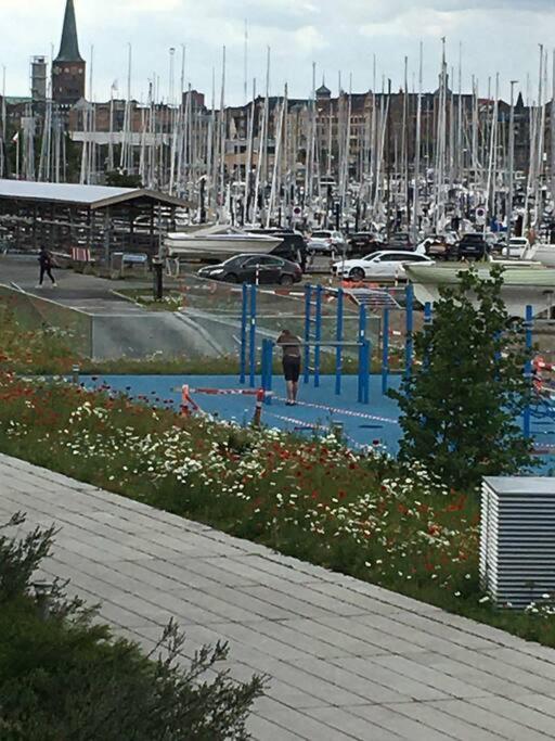 Апартаменти Bo Med Stil Og Udsigt Til Aarhus Lystbadehavn Екстер'єр фото